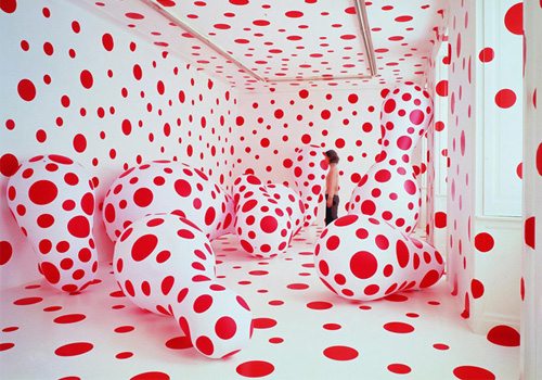 Yayoi Kasuma red dot room.